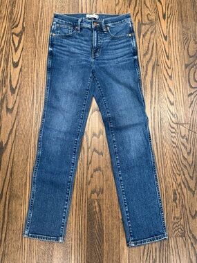 Madewell Classic Straight-Leg Jeans in Medium Blue Wash